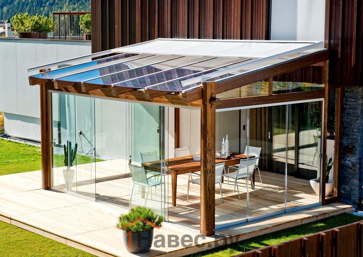 Навес из поликарбоната